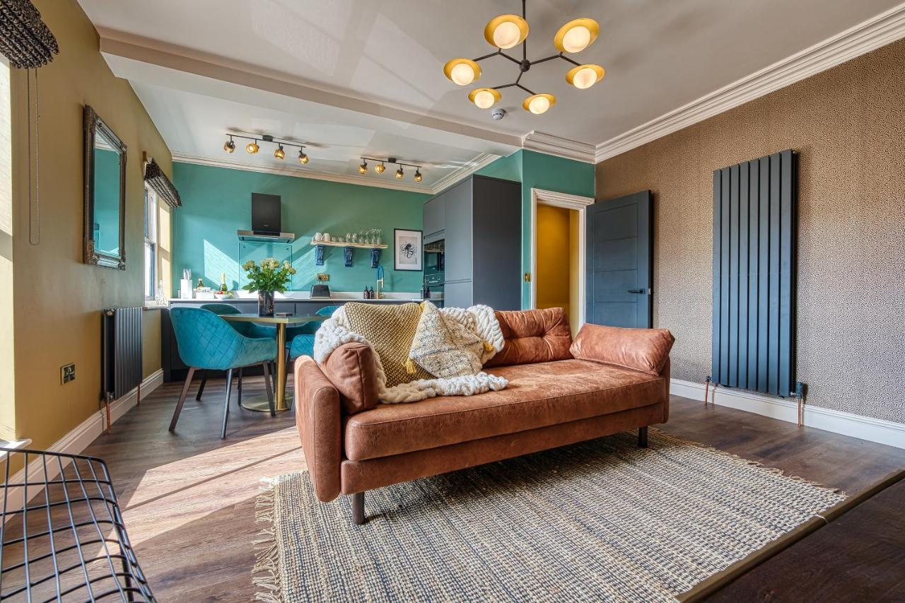 Casa Del Artista - Luxury Apartments, Γουίτμπι Εξωτερικό φωτογραφία
