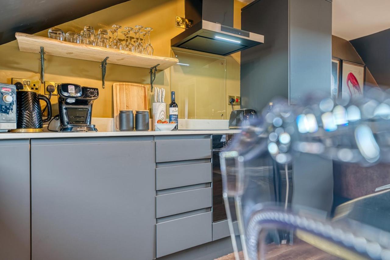 Casa Del Artista - Luxury Apartments, Γουίτμπι Εξωτερικό φωτογραφία