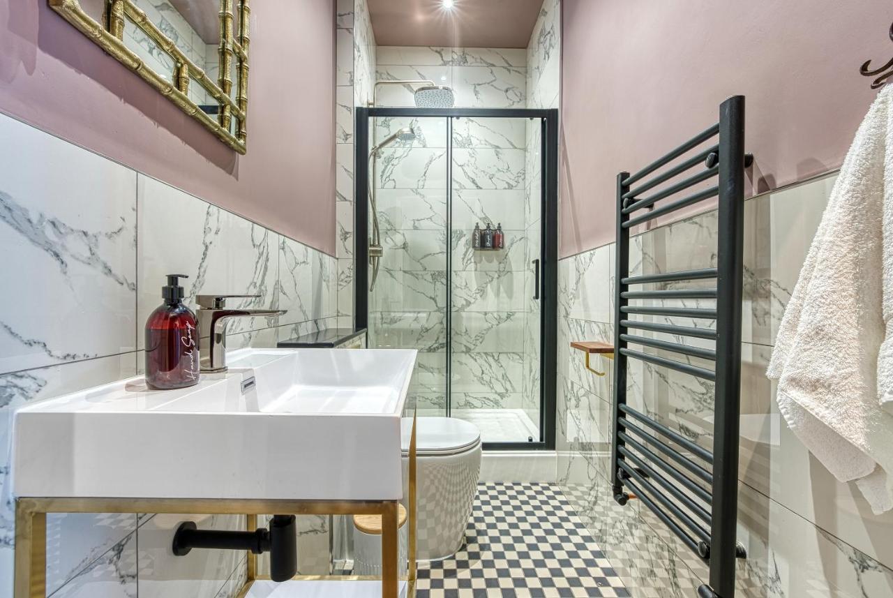 Casa Del Artista - Luxury Apartments, Γουίτμπι Εξωτερικό φωτογραφία